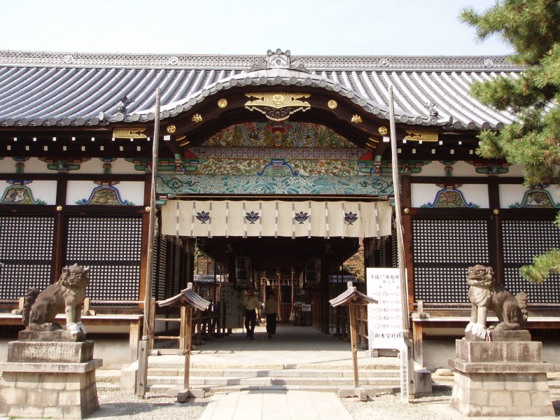 Entrance to the Honden at Gokonomiya Shrine, which boasts some splendid Momoyama decoration as well as sacred water