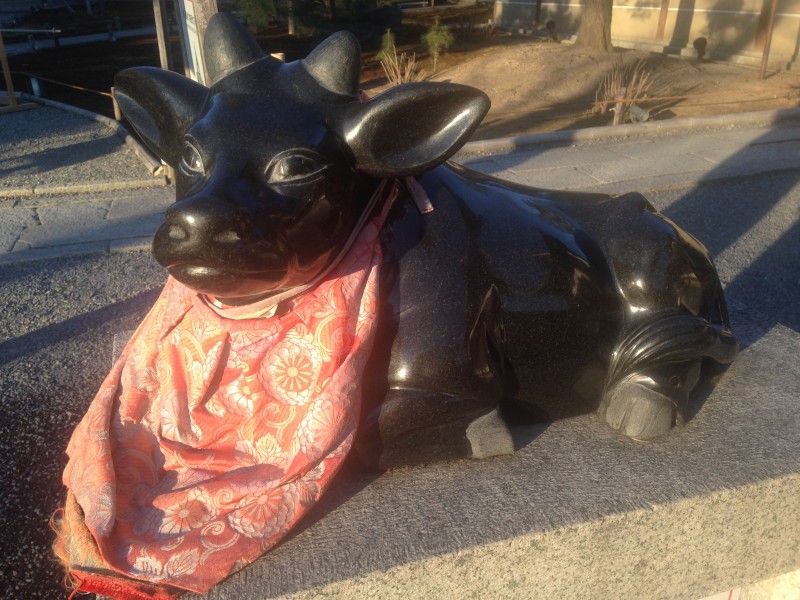 The Tenmangu ox outside the Zen temple of Kodai-ji