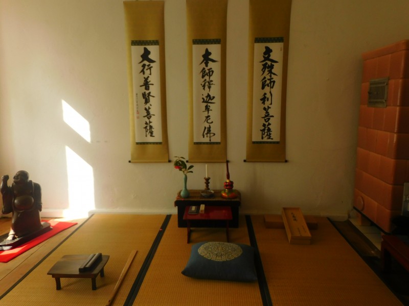 Zen hangings