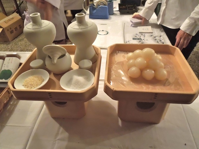 The set of special dumplings made for the occasion (tsukimi dango)