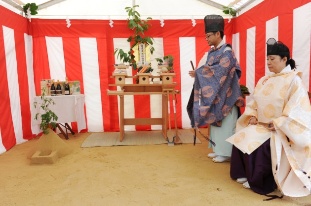 The temporary altar site for the jichinsai ritual